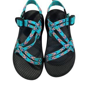 Chaco sandals kids size 4